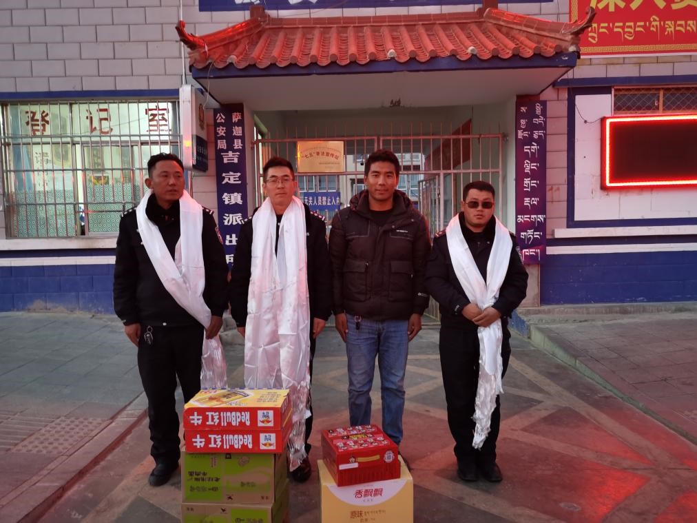 點(diǎn)贊！西藏圣凈環(huán)保服務(wù)有限公司送去的這份愛(ài)心